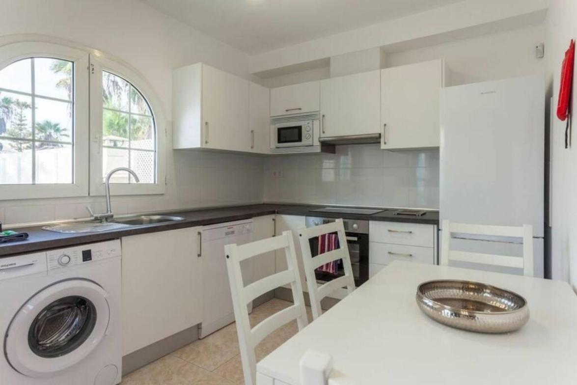 Coralejo Beach Villa Agua With Private Pool, Bbq & Fast Wifi By Amazzzing Travel Corralejo Zewnętrze zdjęcie