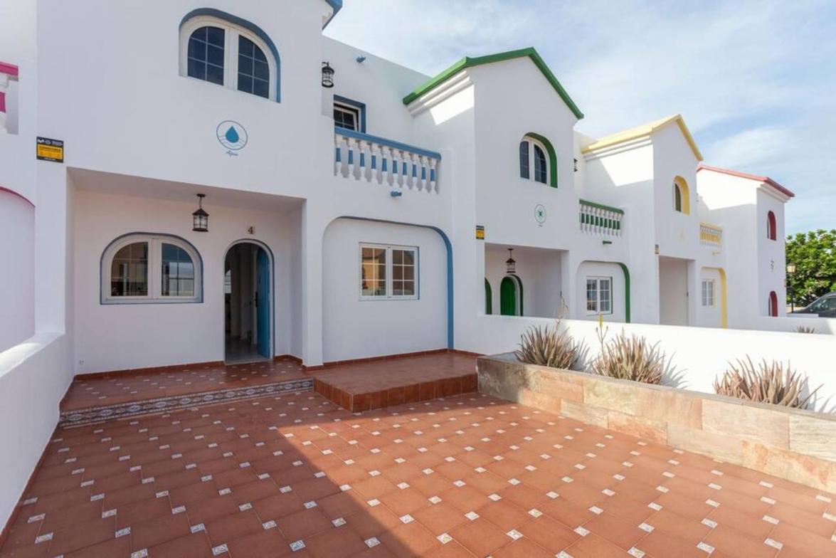 Coralejo Beach Villa Agua With Private Pool, Bbq & Fast Wifi By Amazzzing Travel Corralejo Zewnętrze zdjęcie