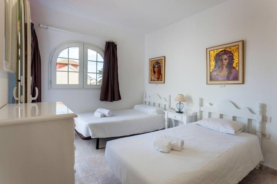 Coralejo Beach Villa Agua With Private Pool, Bbq & Fast Wifi By Amazzzing Travel Corralejo Zewnętrze zdjęcie